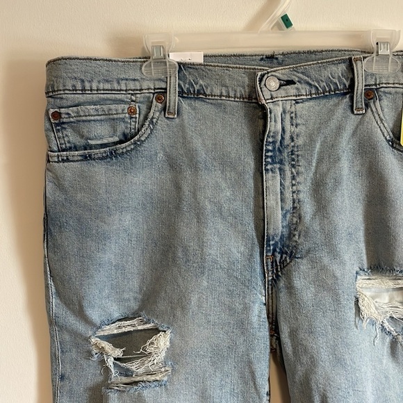 NEW Levi’s Men 511 Slim Jean Shorts 40 Light Wash Blue Distressed Stretch - Picture 3 of 16